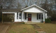 212 Pine St Lexington, MS 39095