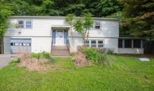 105 Sutton Park Rd Poughkeepsie, NY 12603