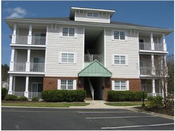 4301 Colindale Rd #303, Chesapeake, VA 23321