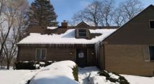 1690 Aqua View Ct Cedarburg, WI 53012