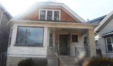 2165 S 10th St Milwaukee, WI 53215