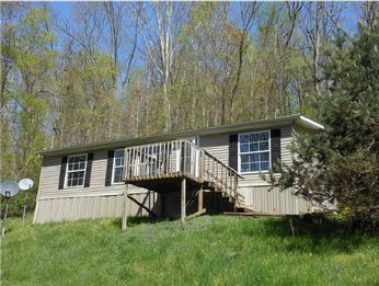 8692 Clarksburg Road, Volga, WV 26238