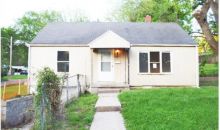 2751 Stewart Ave Kansas City, KS 66104