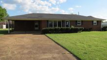 402 W Hill Ave Muscle Shoals, AL 35661