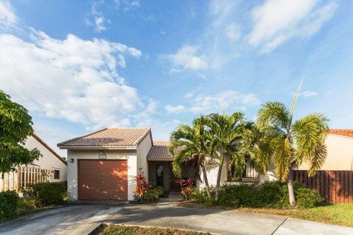 6249 Country Fair Cir, Boynton Beach, FL 33437