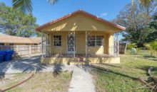 7727 Nw 4th Ct Miami, FL 33150