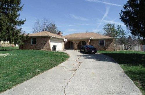 440 VALLEY OAKS RD, Greenwood, IN 46143