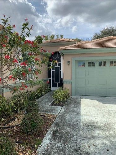 9854 Harbour Lake Cir, Boynton Beach, FL 33437