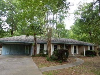 207 Bay Park Dr, Brandon, MS 39047