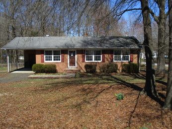 313 Elam Ave, Eden, NC 27288