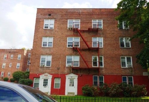 130 Ravine Ave Unit 3A, Yonkers, NY 10701