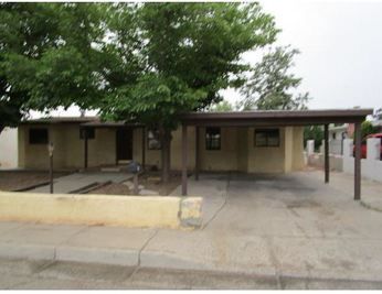 6006 Lucca Ave SW, Albuquerque, NM 87121