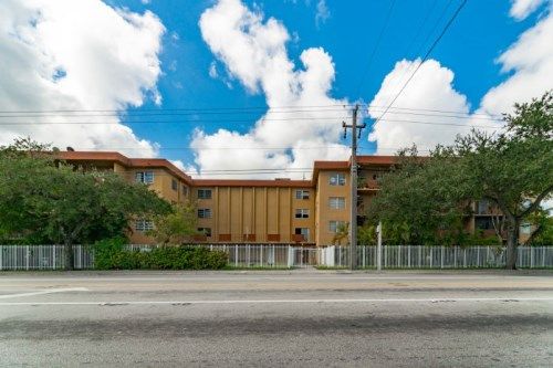 13480 NE 6th Ave UNIT 316, Miami, FL 33161