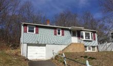 44 ROBINCREST DR Waterbury, CT 06708