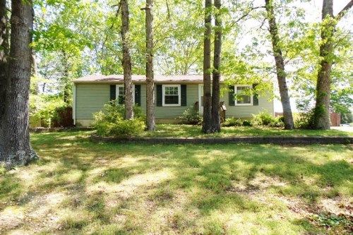 8 Shannon Ln, Hammonton, NJ 08037