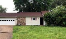 33 Smithfield Dr Jackson, TN 38305