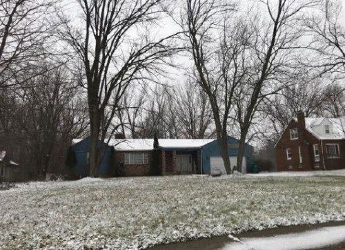25981 Highland Rd, Cleveland, OH 44143