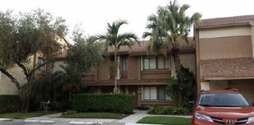 243 Wimbledon Lake Dr Unit 2-11, Fort Lauderdale, FL 33324