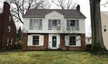 2347 Lalemant Rd Cleveland, OH 44118