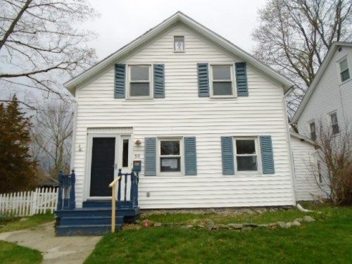 50 Roosevelt Ave, Norwich, CT 06360