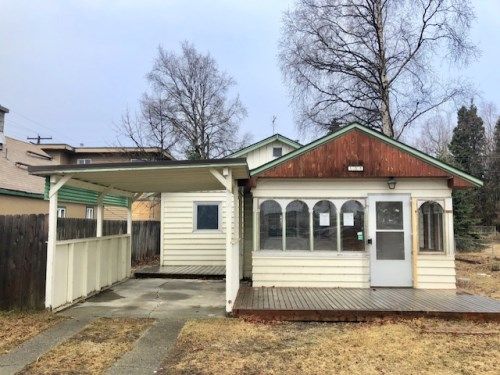 508 N Bunn St, Anchorage, AK 99508