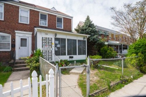 123 Chestnut St, Dundalk, MD 21222