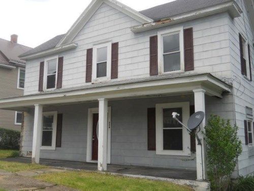 324 STOWERS ST, Bluefield, WV 24701