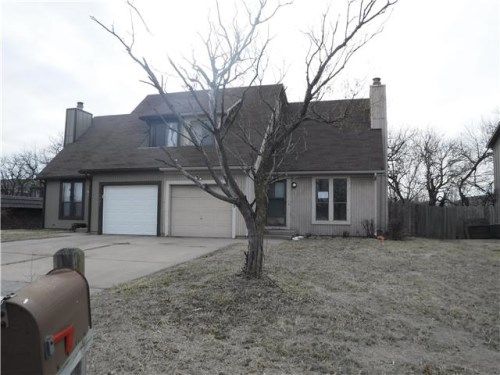 1319 S Linden St, Wichita, KS 67207