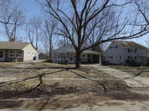 2424 CENTURY DR, Columbus, OH 43211