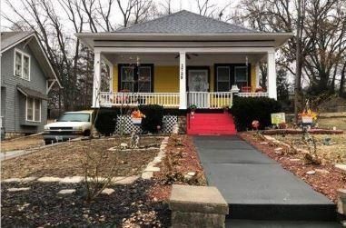1729 S Claremont Ave, Independence, MO 64052