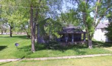 316 2ND AVE. Low Moor, IA 52757