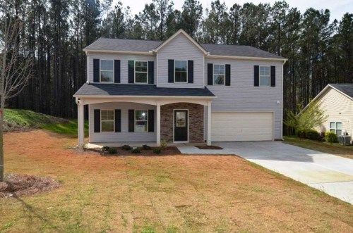 210 Hawthorn Dr, Dallas, GA 30132