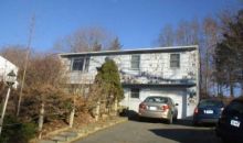 13 Fleetwood Drive Danbury, CT 06810