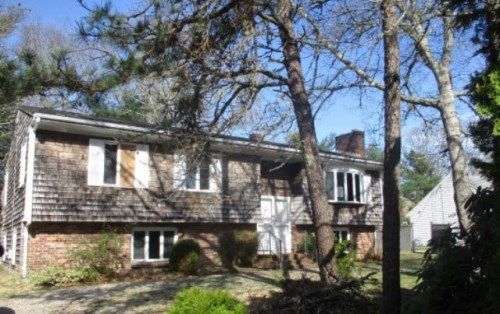 125 Wianno Cir, Osterville, MA 02655