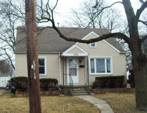 1302 Montain Rd, Toledo, OH 43615
