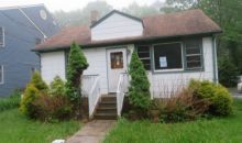 180 Lake Shore Dr Hewitt, NJ 07421