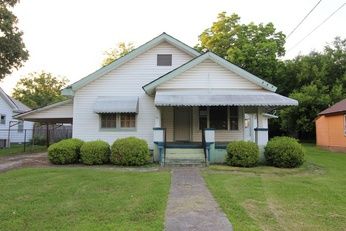 36 W Wilkinson Ave, Gadsden, AL 35904