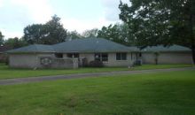 241 Swan Lake Dr Jackson, MS 39212