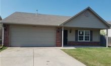 1402 Reavis Xing Claremore, OK 74019