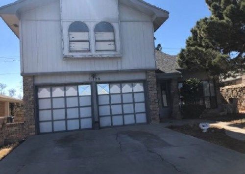 11728 Francis Scobee Dr, El Paso, TX 79936