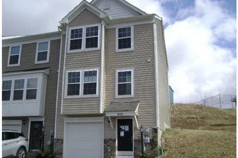 488 Watson Dr, Maidsville, WV 26541