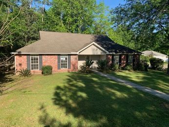 10817 Koloa St, Diamondhead, MS 39525