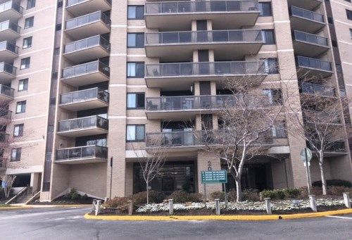 203 Yoakum Pkwy Unit 1-222, Alexandria, VA 22304