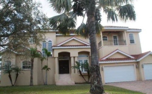 1762 Southpointe Dr, Sarasota, FL 34231