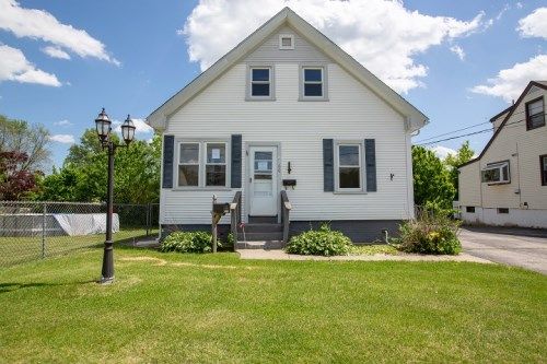 60 Hunter Ave, Johnston, RI 02919