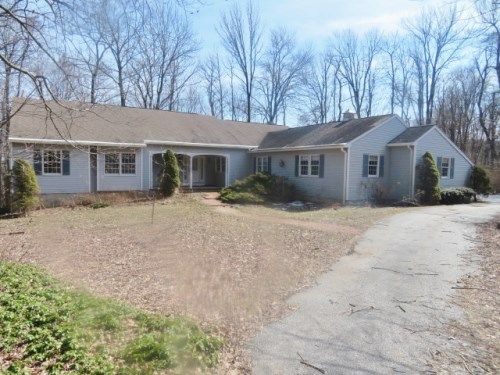 10 Higgins Dr, Vernon, NJ 07462