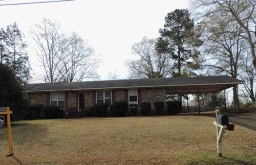 819 S 10TH ST, Lanett, AL 36863