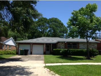 807 SULPHUR ST, Houston, TX 77034
