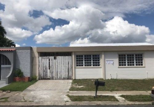 Ld 25 Fronteras Dev, Bayamon, PR 00961