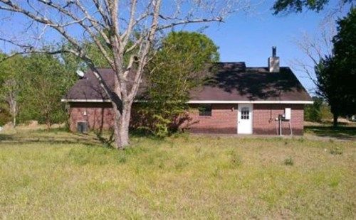 210 TWIN CREEK RD, Lucedale, MS 39452